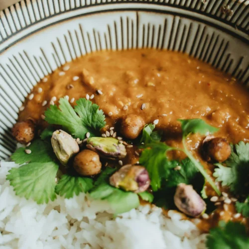 5-Ingredient Vegan Chickpea Curry